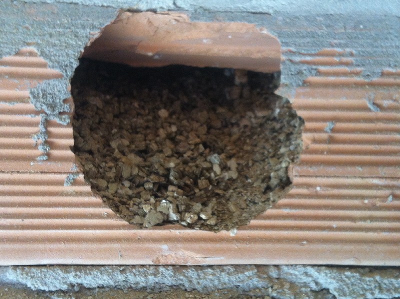 Insufflaggio pareti con vermiculite - Abitazione Privata - Nizza M.to (AT)